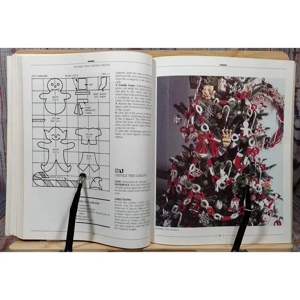 Family‎ Circle Christmas Treasury Book